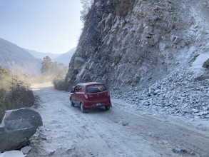 बागलुङबाट रत्नेचौर हुँदै बेनी पुग्ने सडक जीर्ण 